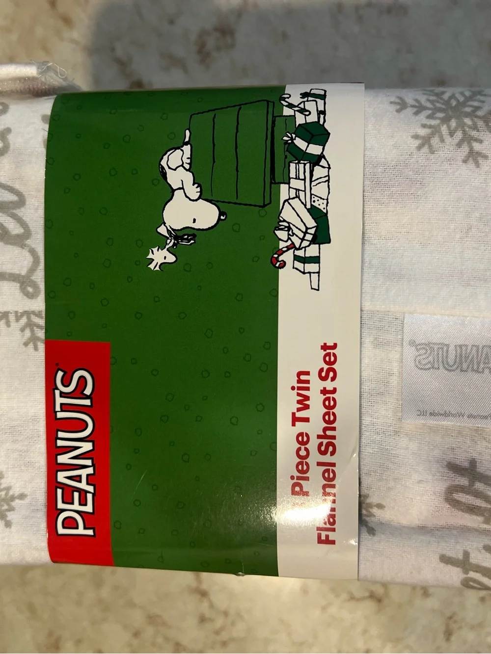 Peanuts White and Red Holiday Flannel Sheet Set